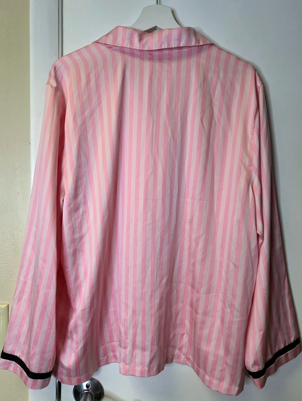 Victoria’s Secret Pink Stripe Satin Pajama Top - XL - Satin Gloss Button Down